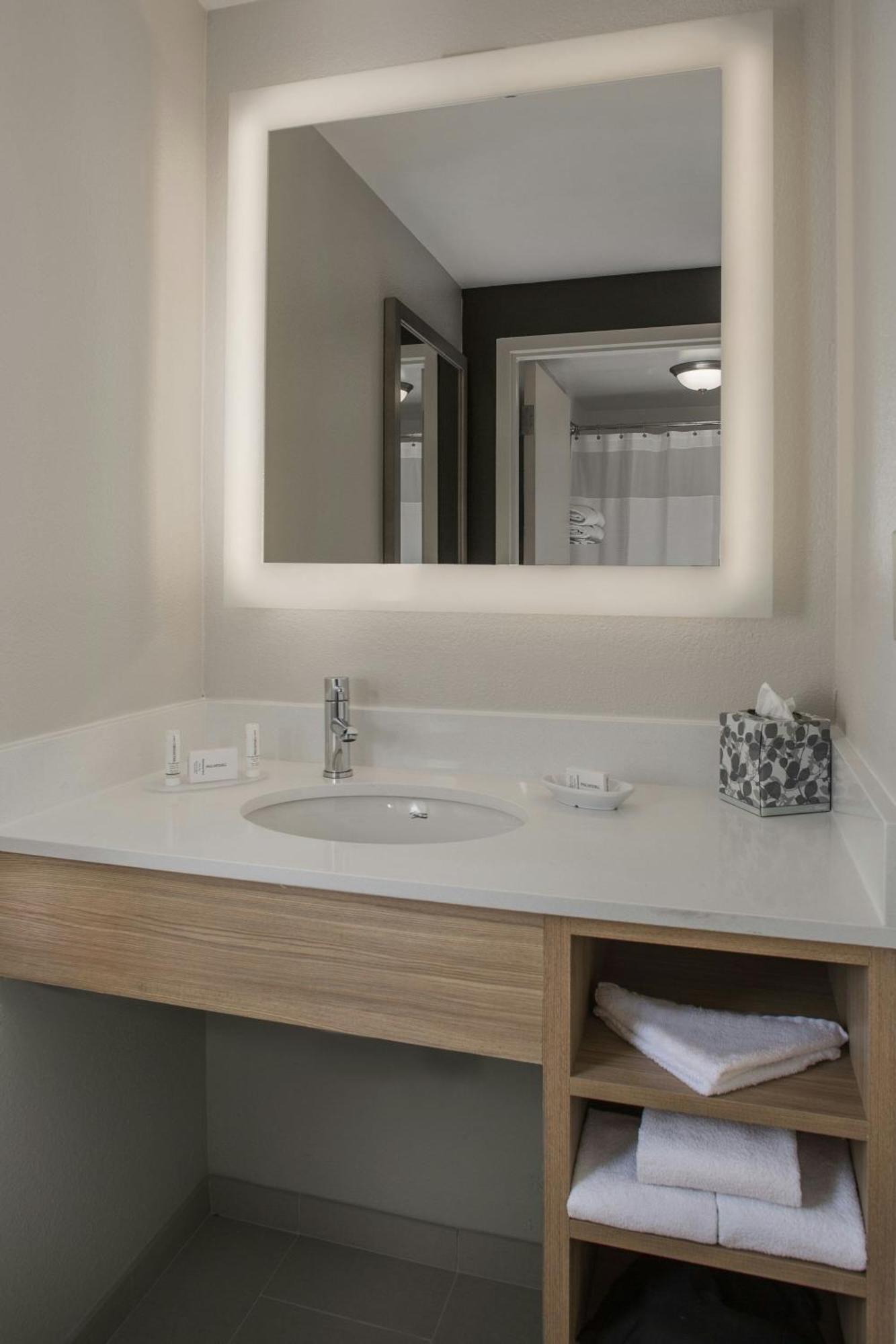 Springhill Suites By Marriott New Orleans Warehouse Arts District Dış mekan fotoğraf